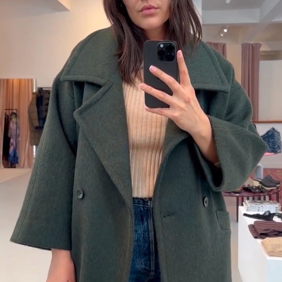 7115 by Szeki Oversized Wool Coat - Picture 14 of 16